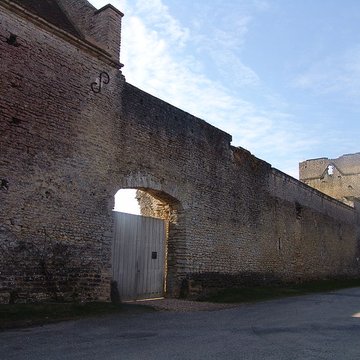 Ferme du Fort à Authevernes