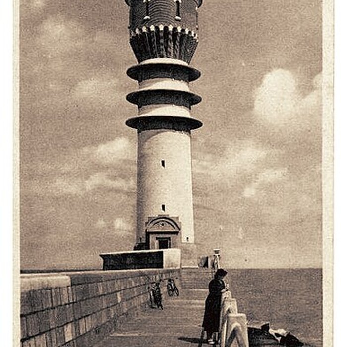Photo de Feu Saint-Pol, situé jetée de Saint-Pol