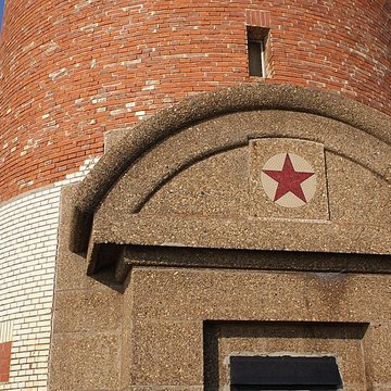 Feu Saint-Pol, situé jetée de Saint-Pol