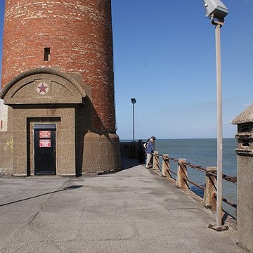 Feu Saint-Pol, situé jetée de Saint-Pol