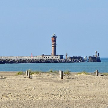 Feu Saint-Pol, situé jetée de Saint-Pol