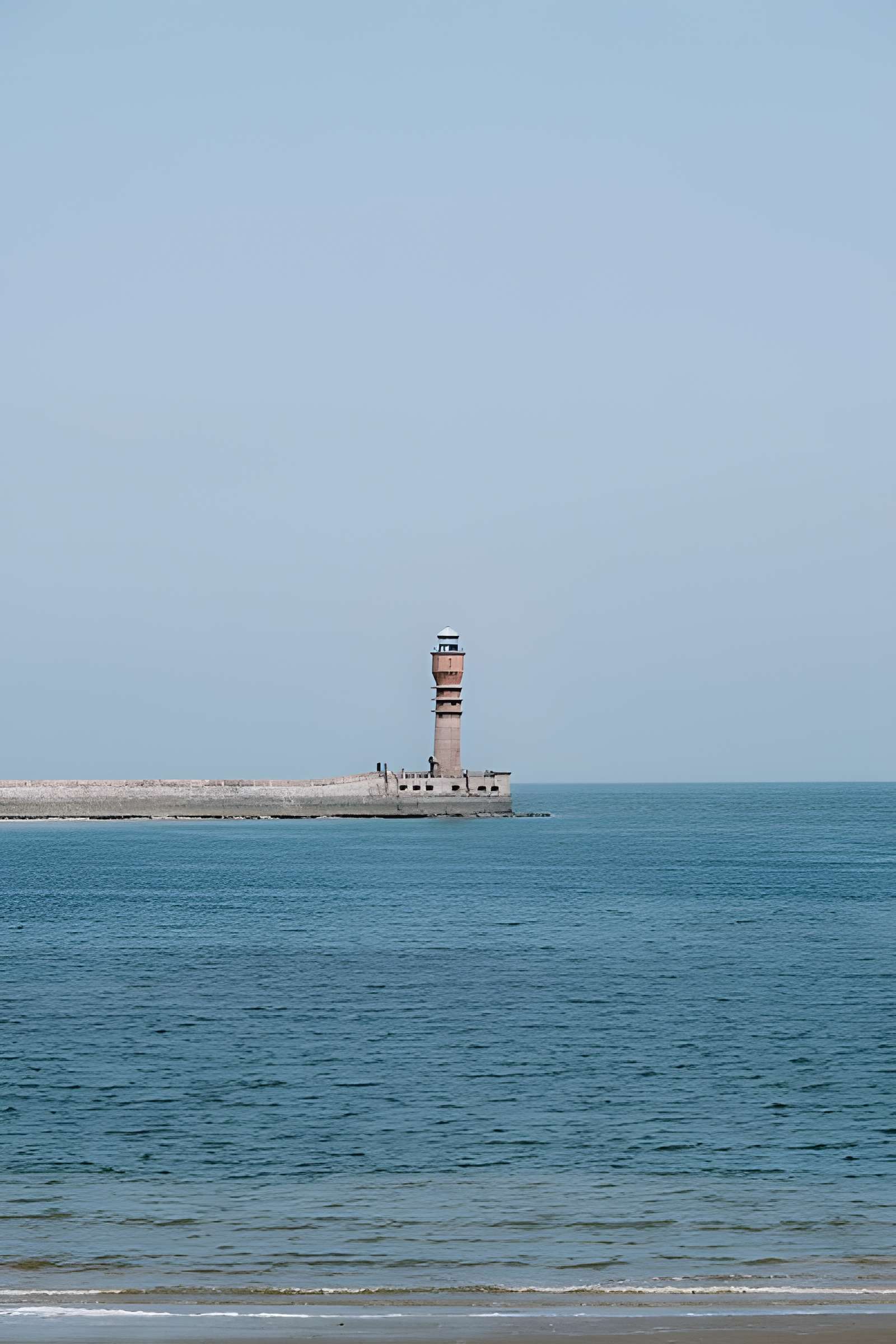 Feu Saint-Pol, situé jetée de Saint-Pol