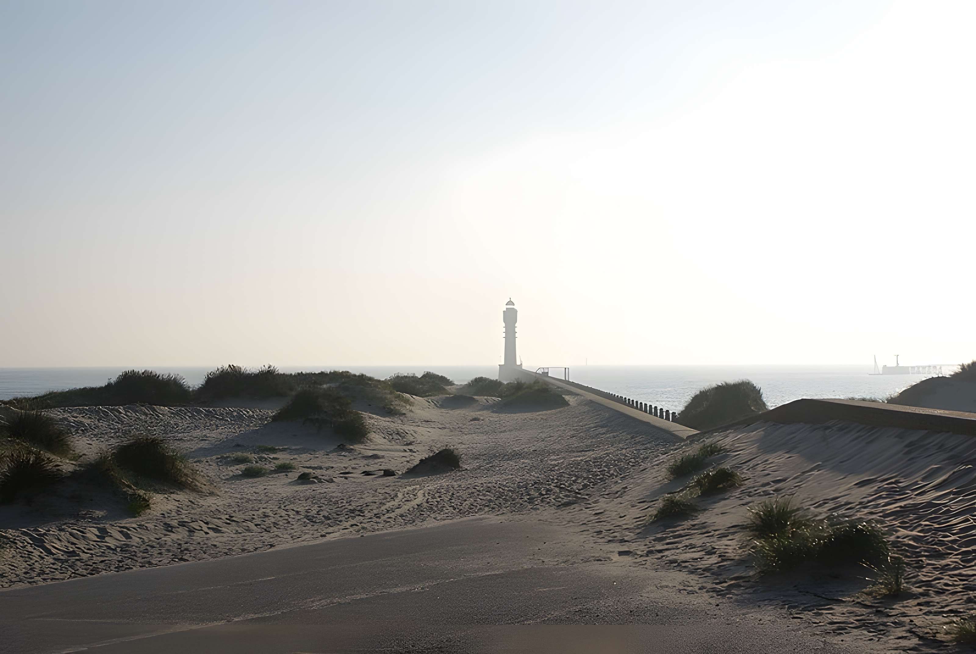 Feu Saint-Pol, situé jetée de Saint-Pol