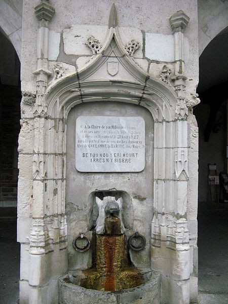 Photo de Fontaine commémorative du millénaire de Salies-de-Béarn