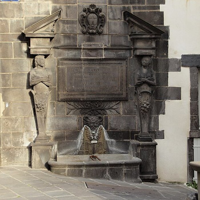 Photo de Fontaine dAdam et Ève de Riom