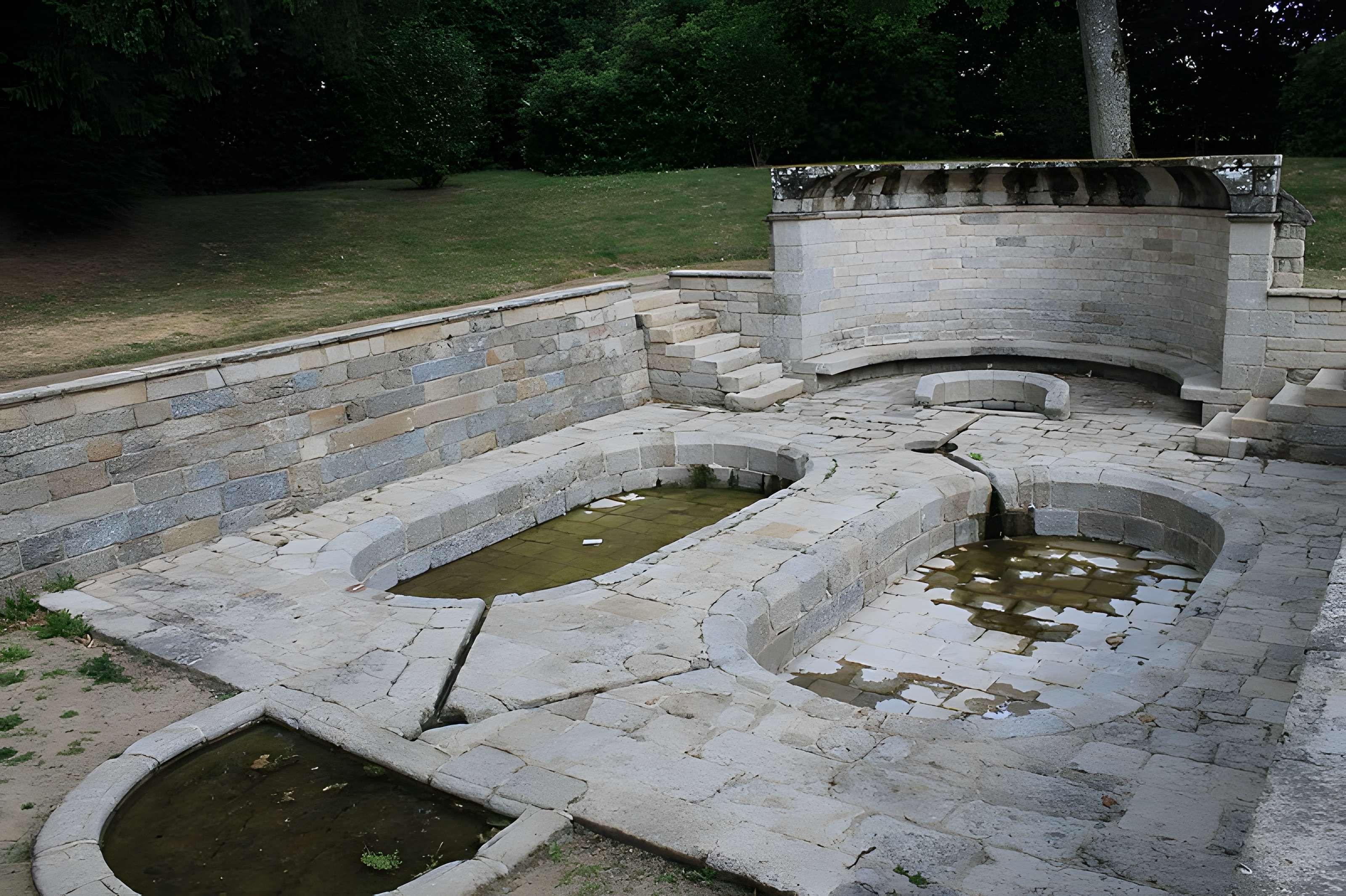 Fontaine des Carmes de Quintin