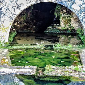 Fontaine Saint-Léger de Montbouton
