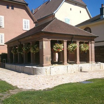 Fontaine-lavoir du corps de garde de Bourogne