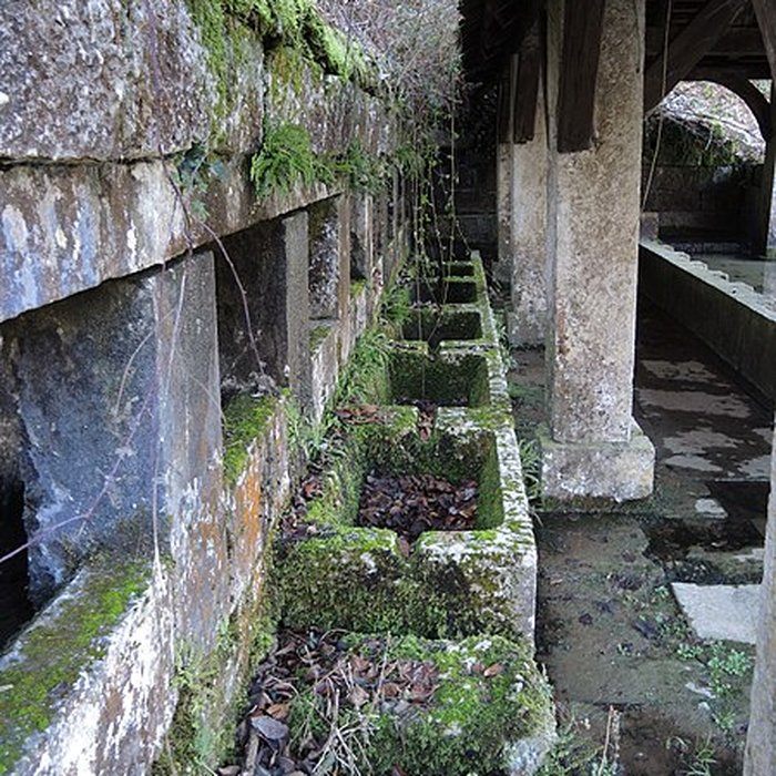 Photo de Fontaine-lavoir et abreuvoir de Saint-Dizier-lÉvêque