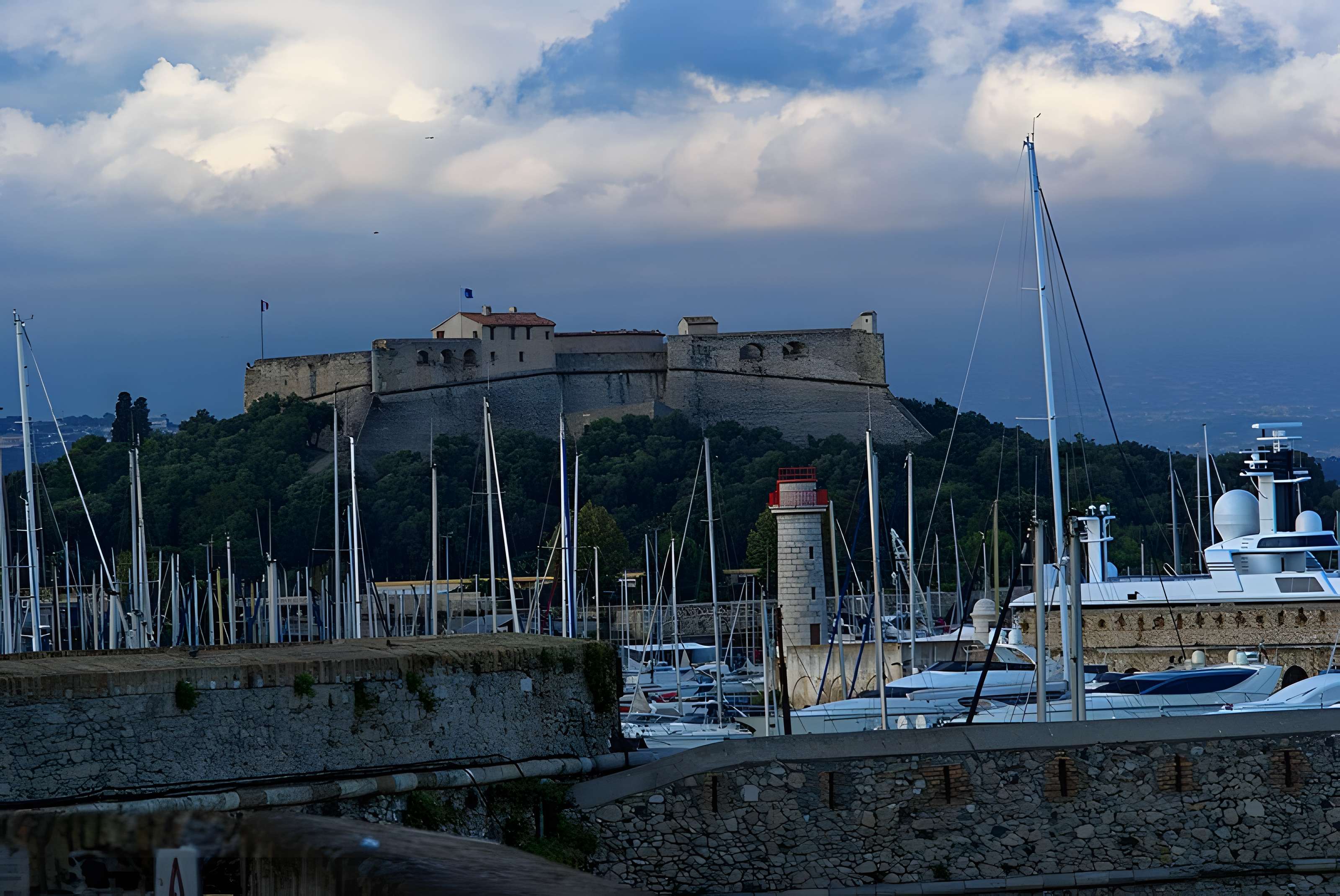 Fort Carré d'Antibes : visite accompagnée