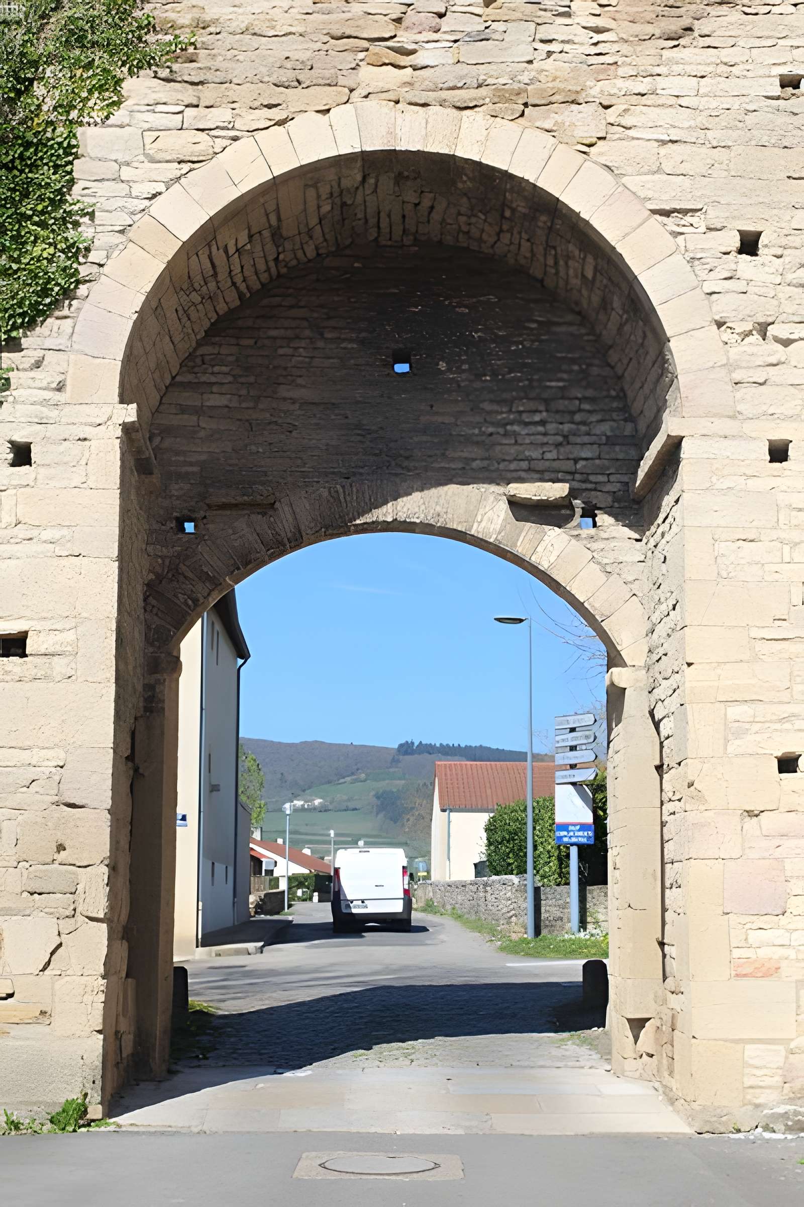 Fortifications de Cluny