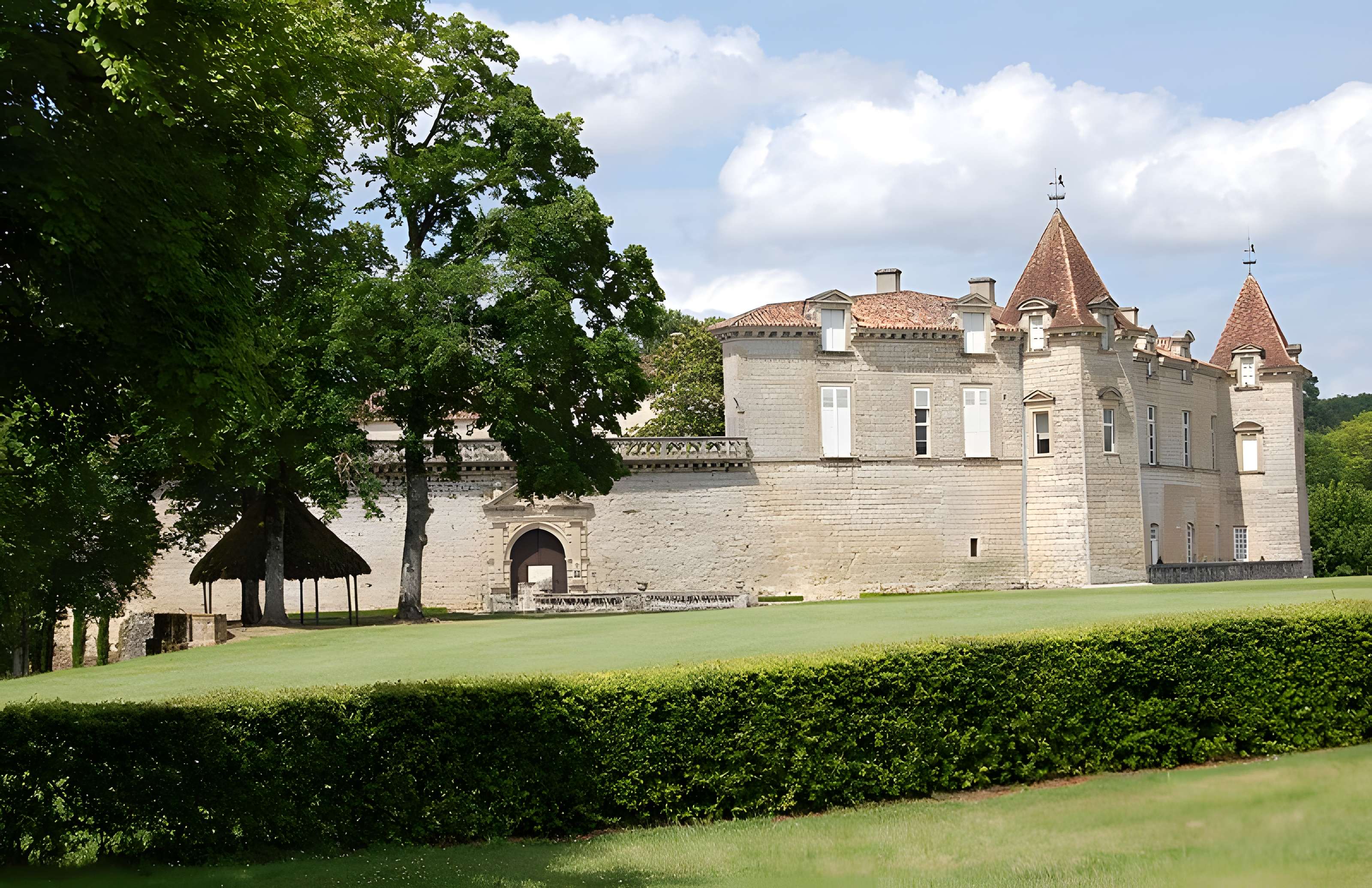 Château Royal de Cazeneuve