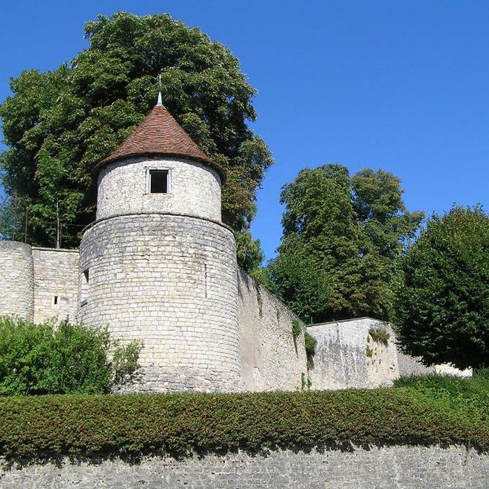 Photo de Fortifications de Dun-sur-Auron