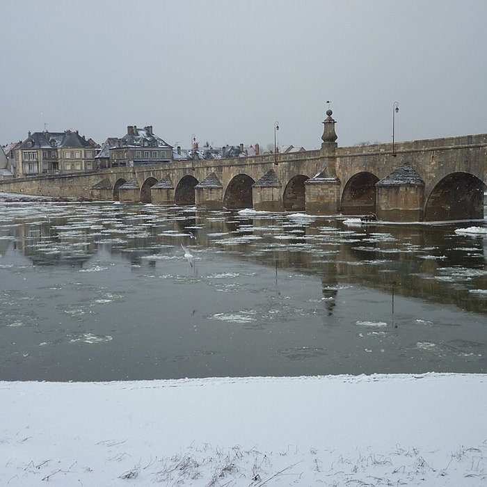 Photo de Grand pont sur la Loire de La Charité-sur-Loire