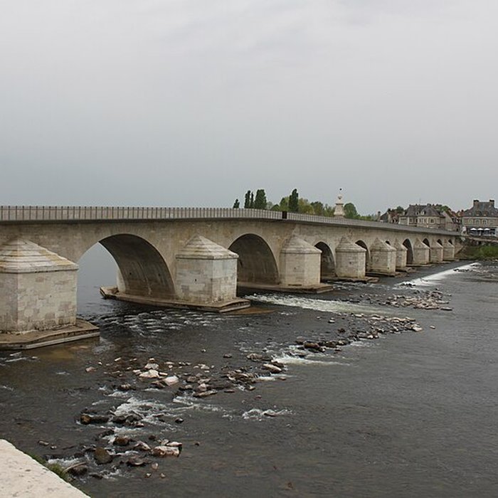 Photo de Grand pont sur la Loire de La Charité-sur-Loire