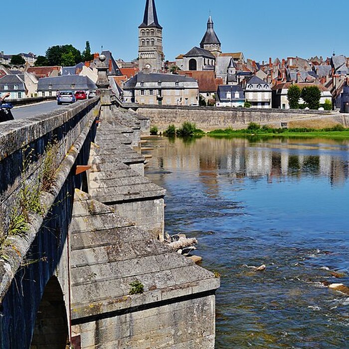 Photo de Grand pont sur la Loire de La Charité-sur-Loire