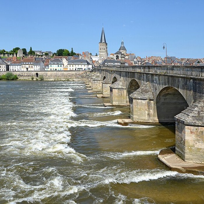 Photo de Grand pont sur la Loire de La Charité-sur-Loire