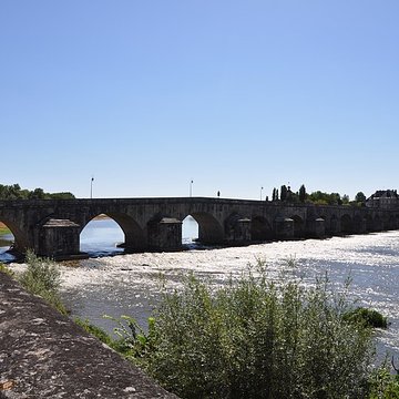 Grand pont sur la Loire de La Charité-sur-Loire