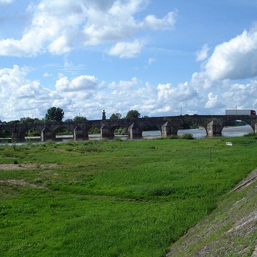 Grand pont sur la Loire de La Charité-sur-Loire