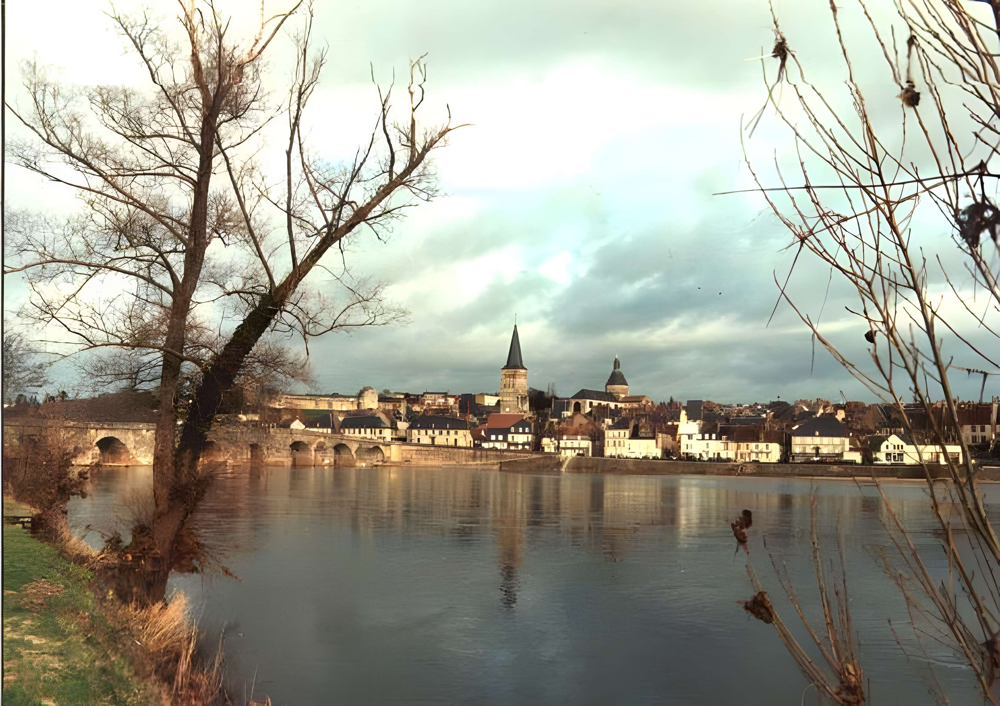 Grand pont sur la Loire de La Charité-sur-Loire