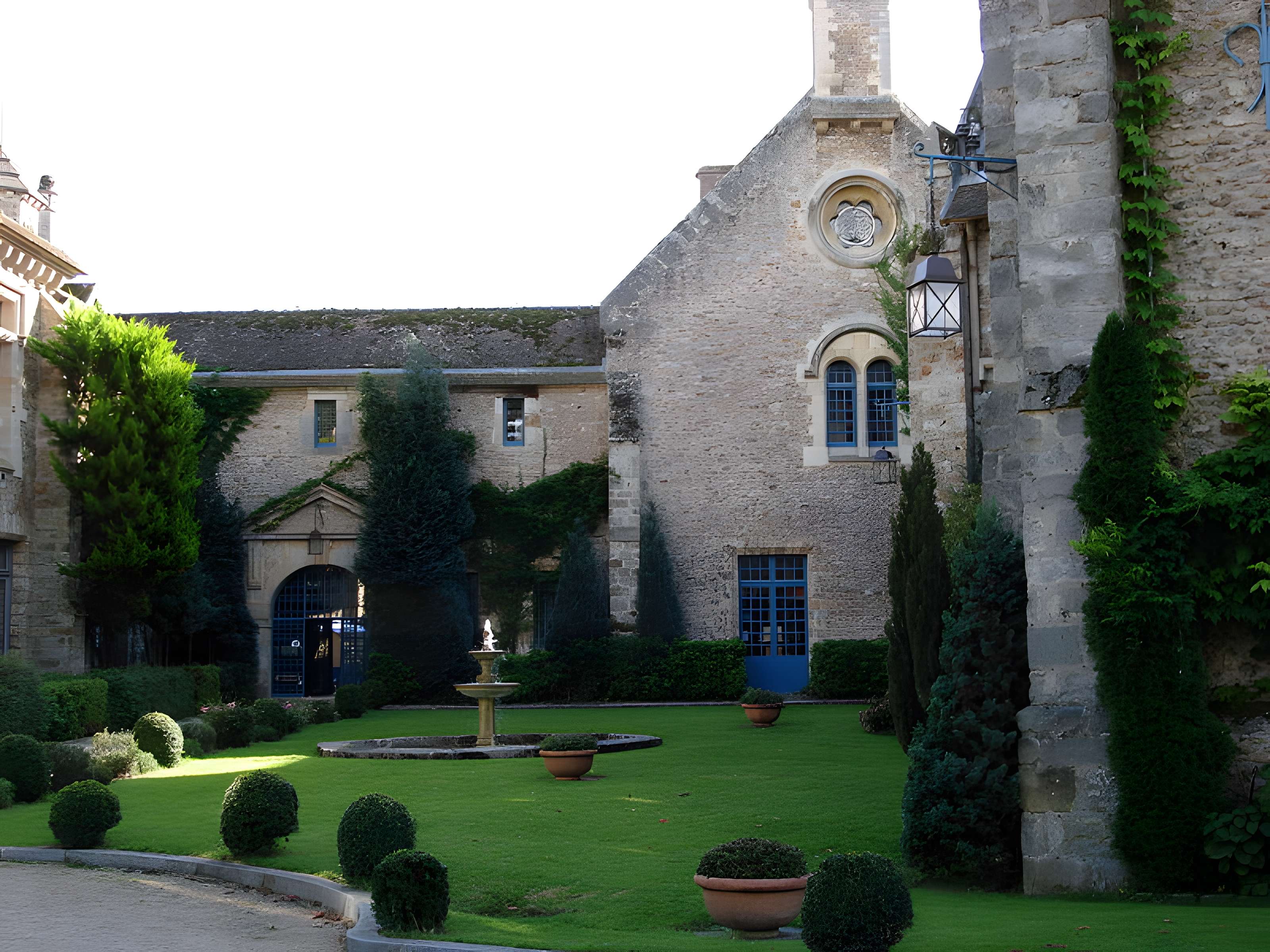 Abbaye des Vaux-de-Cernay