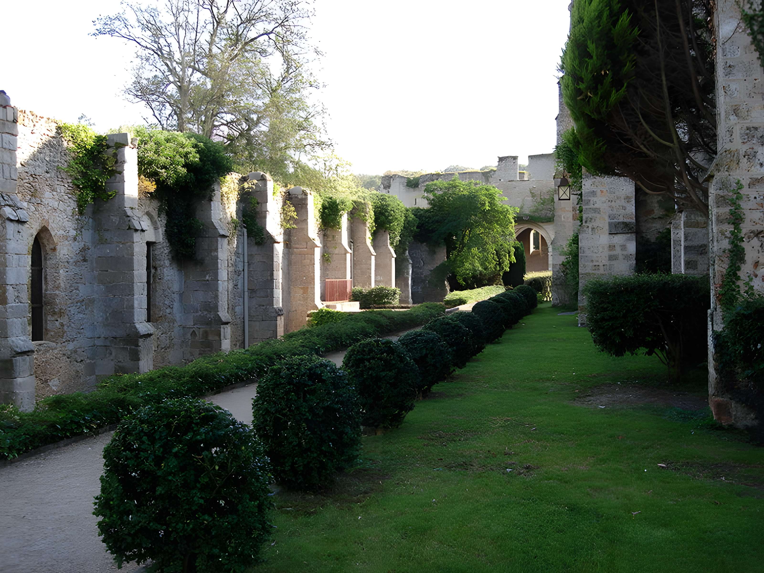 Abbaye des Vaux-de-Cernay