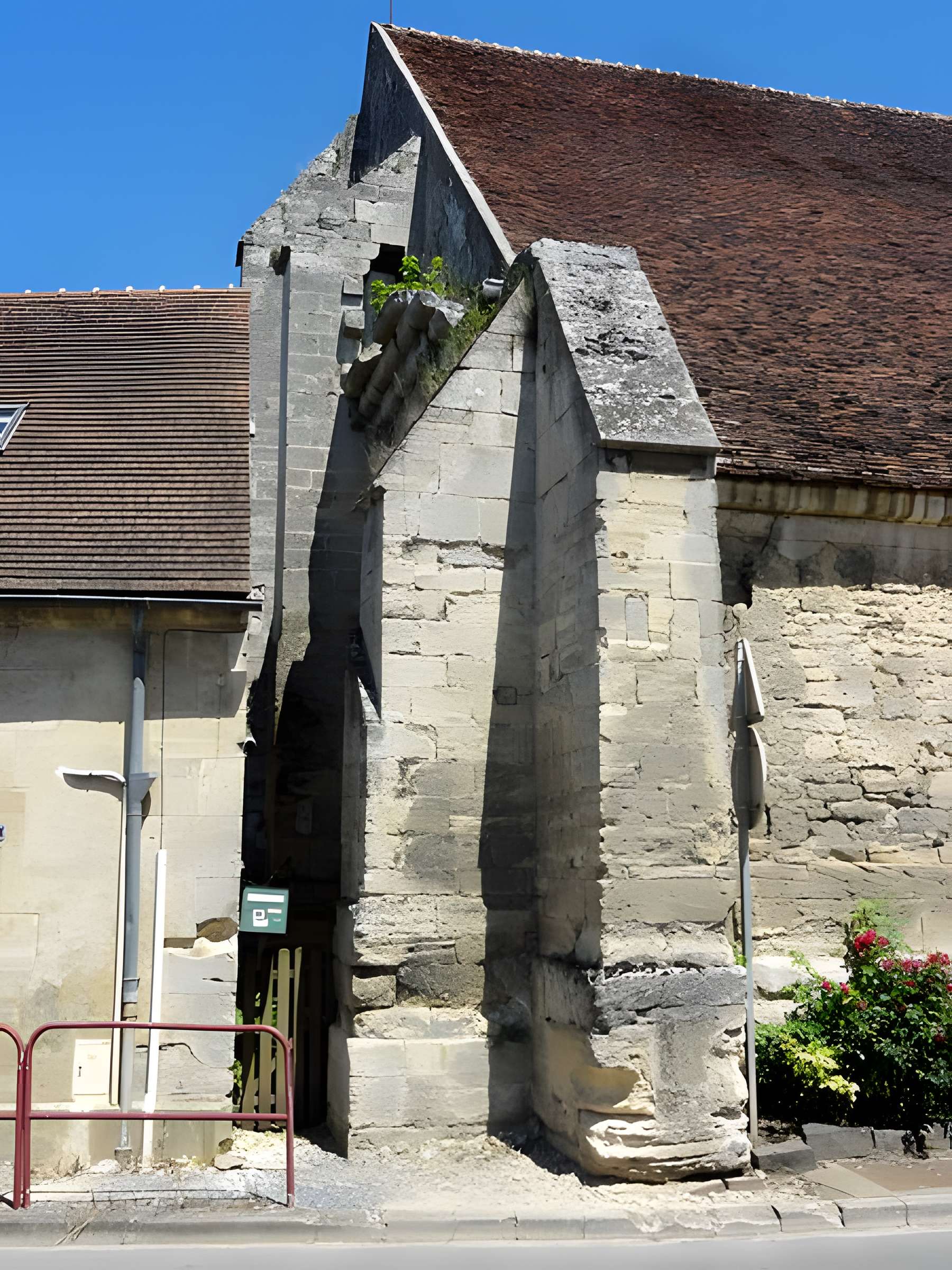 Anciens bâtiments de la Grange aux dîmes