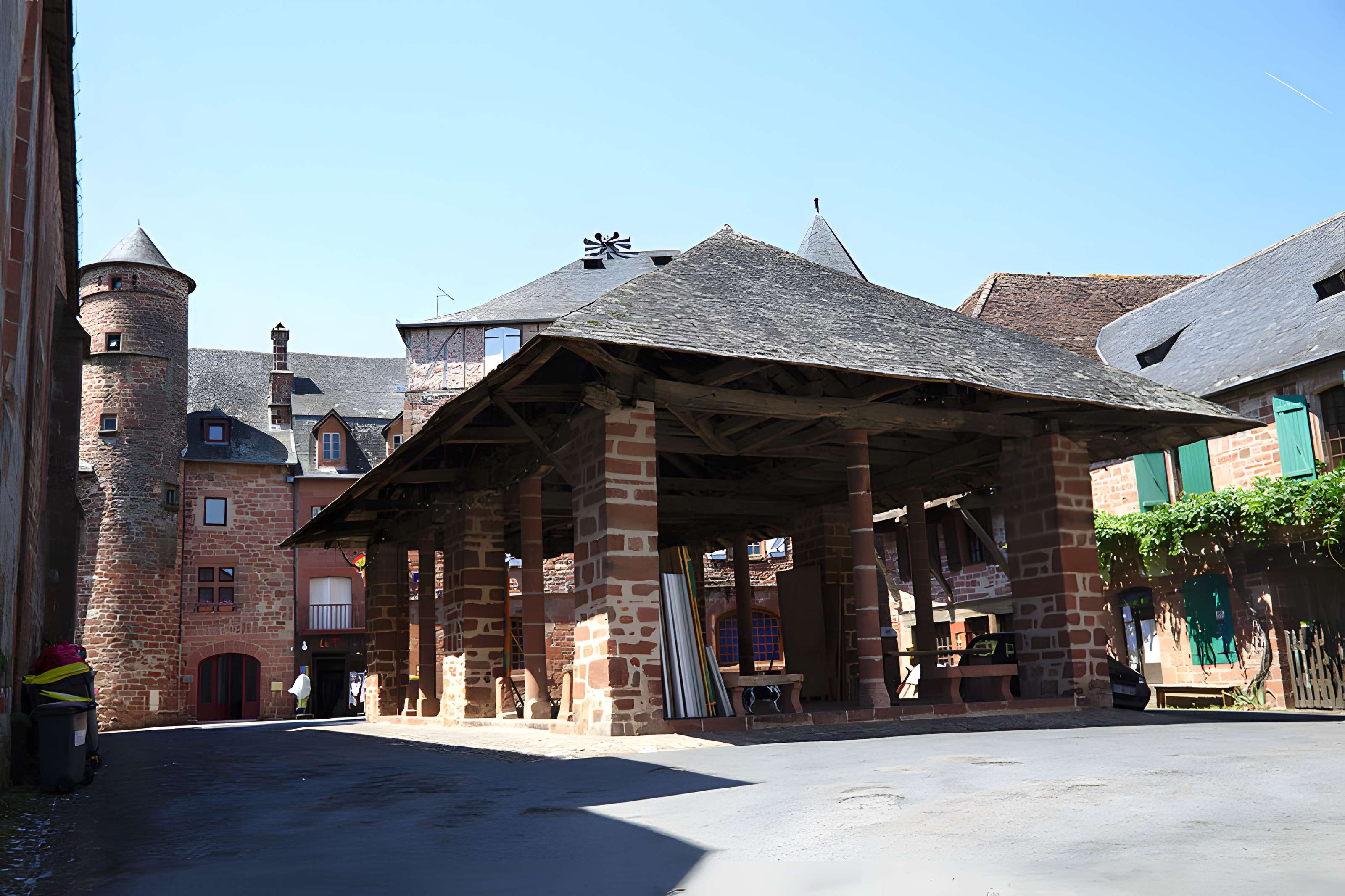 Halle à grains de Meyssac