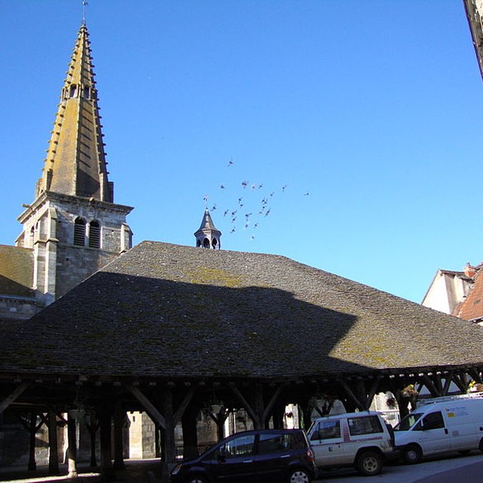 Photo de Halle aux grains de Nolay