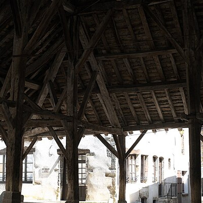 Photo de Halle aux grains de Nolay