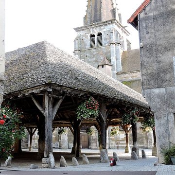 Halle aux grains de Nolay