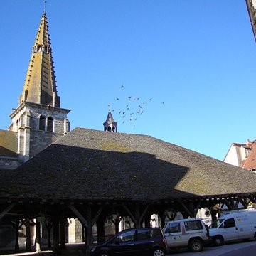 Halle aux grains de Nolay