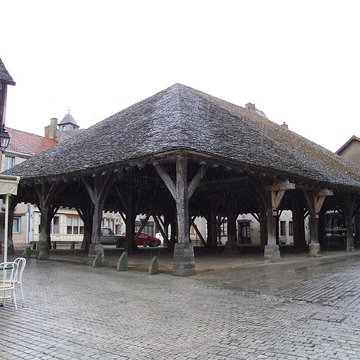 Halle aux grains de Nolay