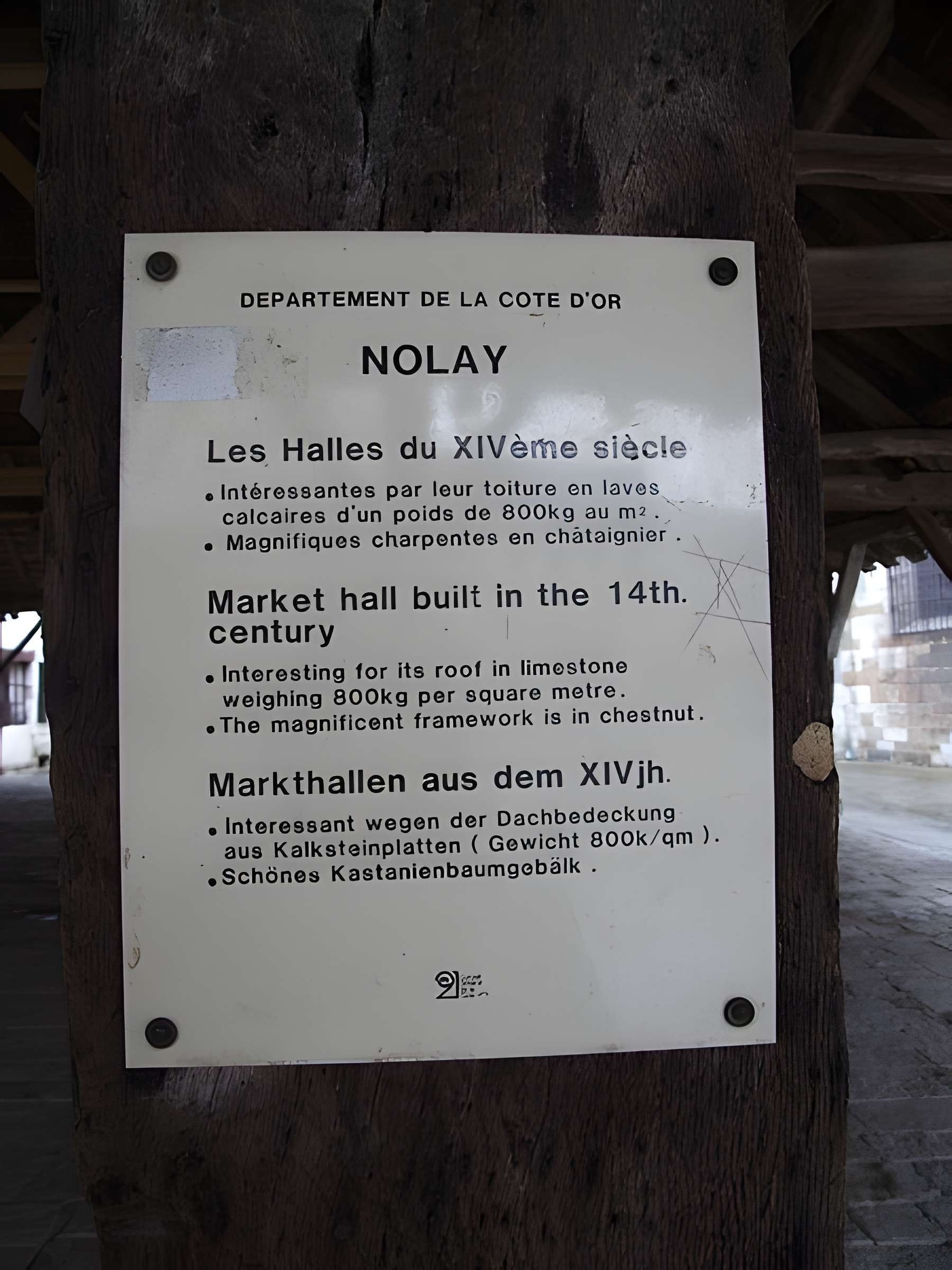 Halle aux grains de Nolay