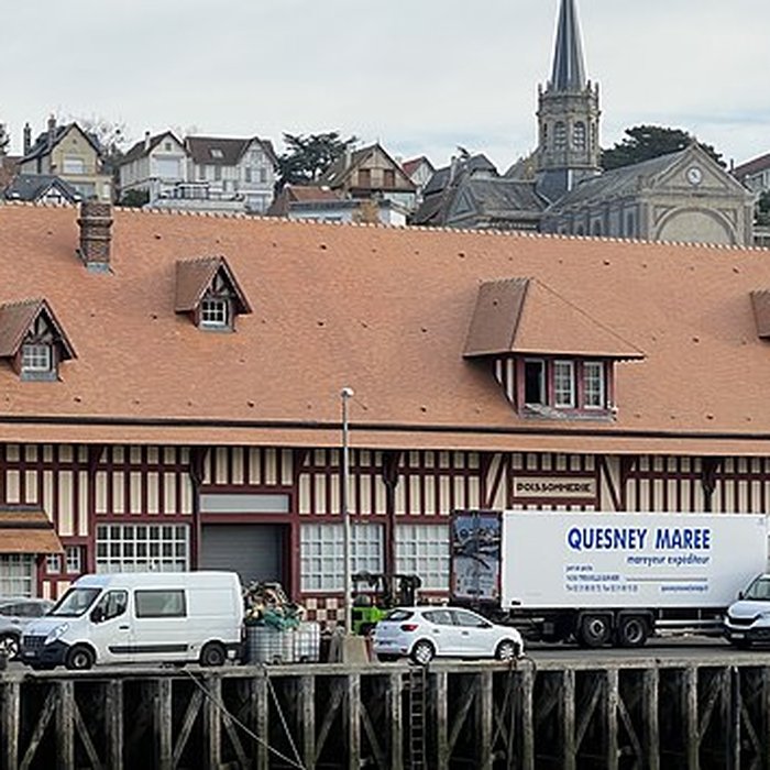 Photo de Halle aux poissons de Trouville-sur-Mer