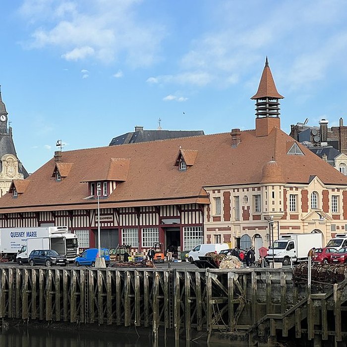 Photo de Halle aux poissons de Trouville-sur-Mer