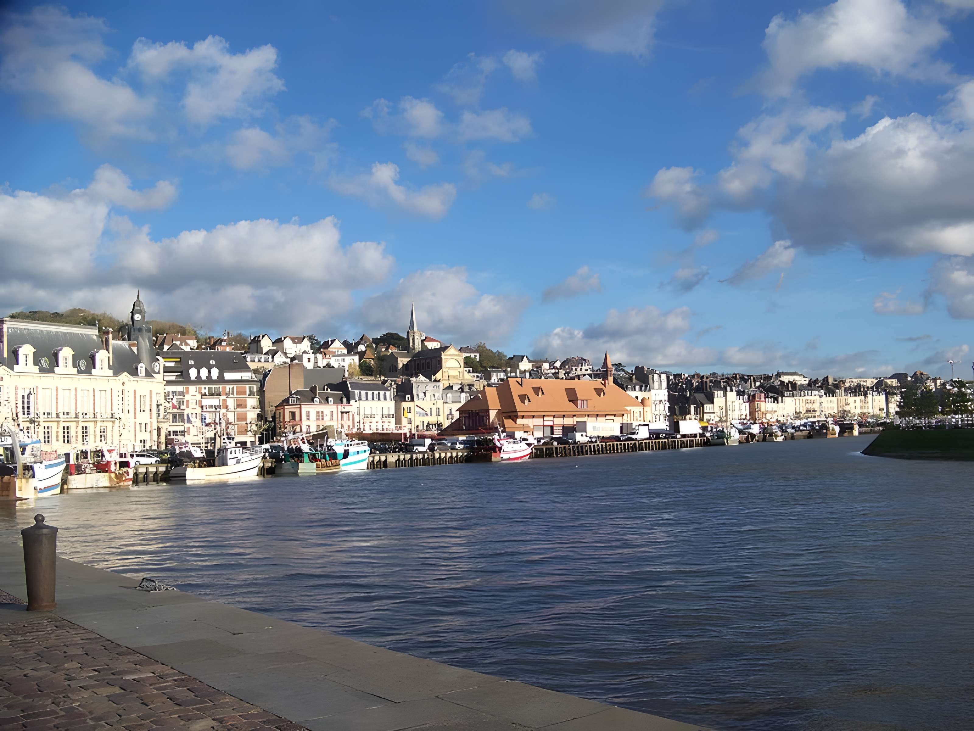 Halle aux poissons de Trouville-sur-Mer