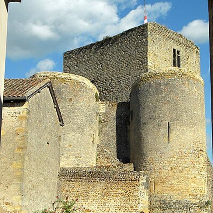 Photo de Château Saint Hugues de Semur-en-Brionnais