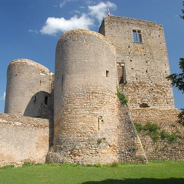 Château Saint Hugues de Semur-en-Brionnais