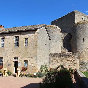Château Saint Hugues de Semur-en-Brionnais