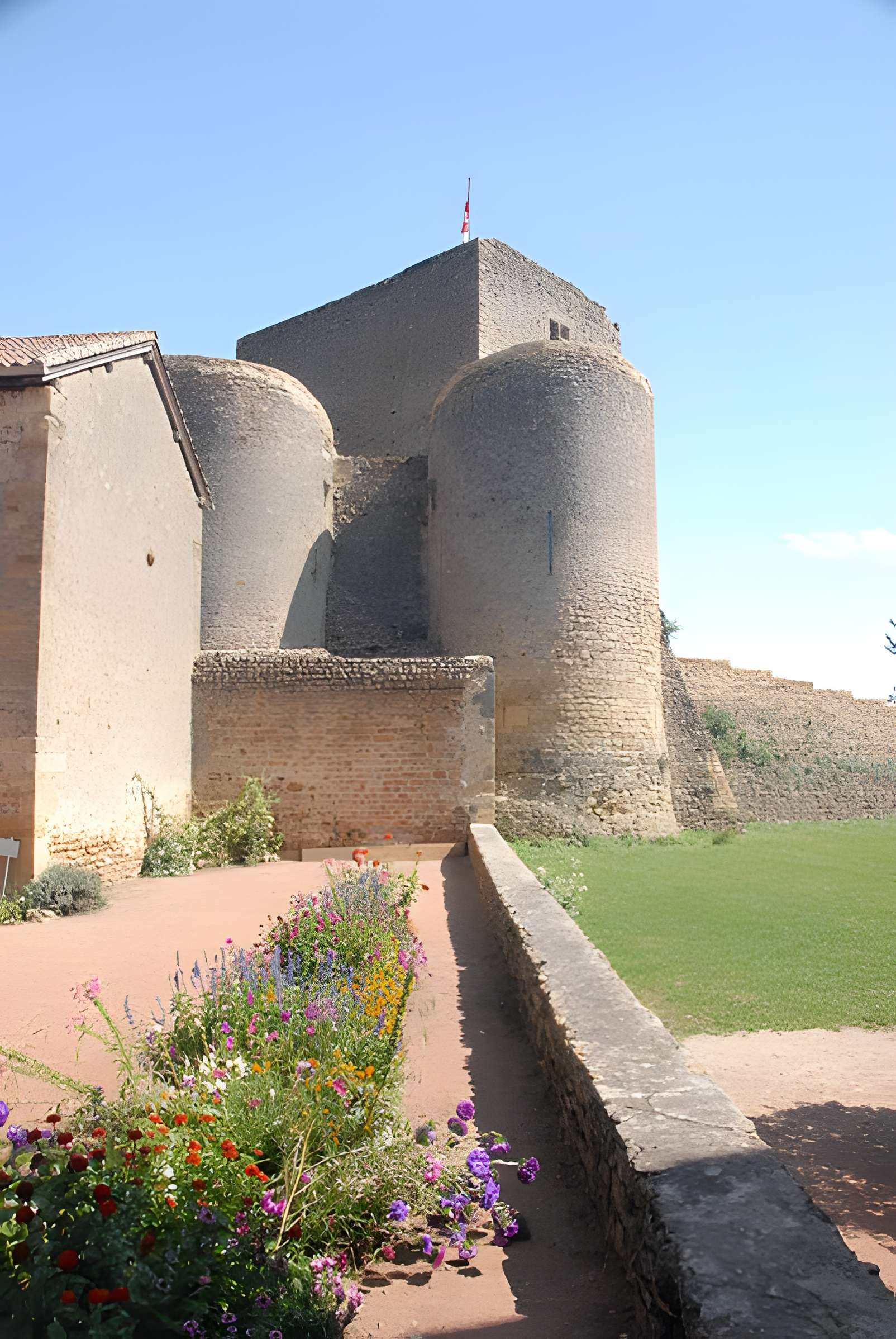Château Saint Hugues de Semur-en-Brionnais