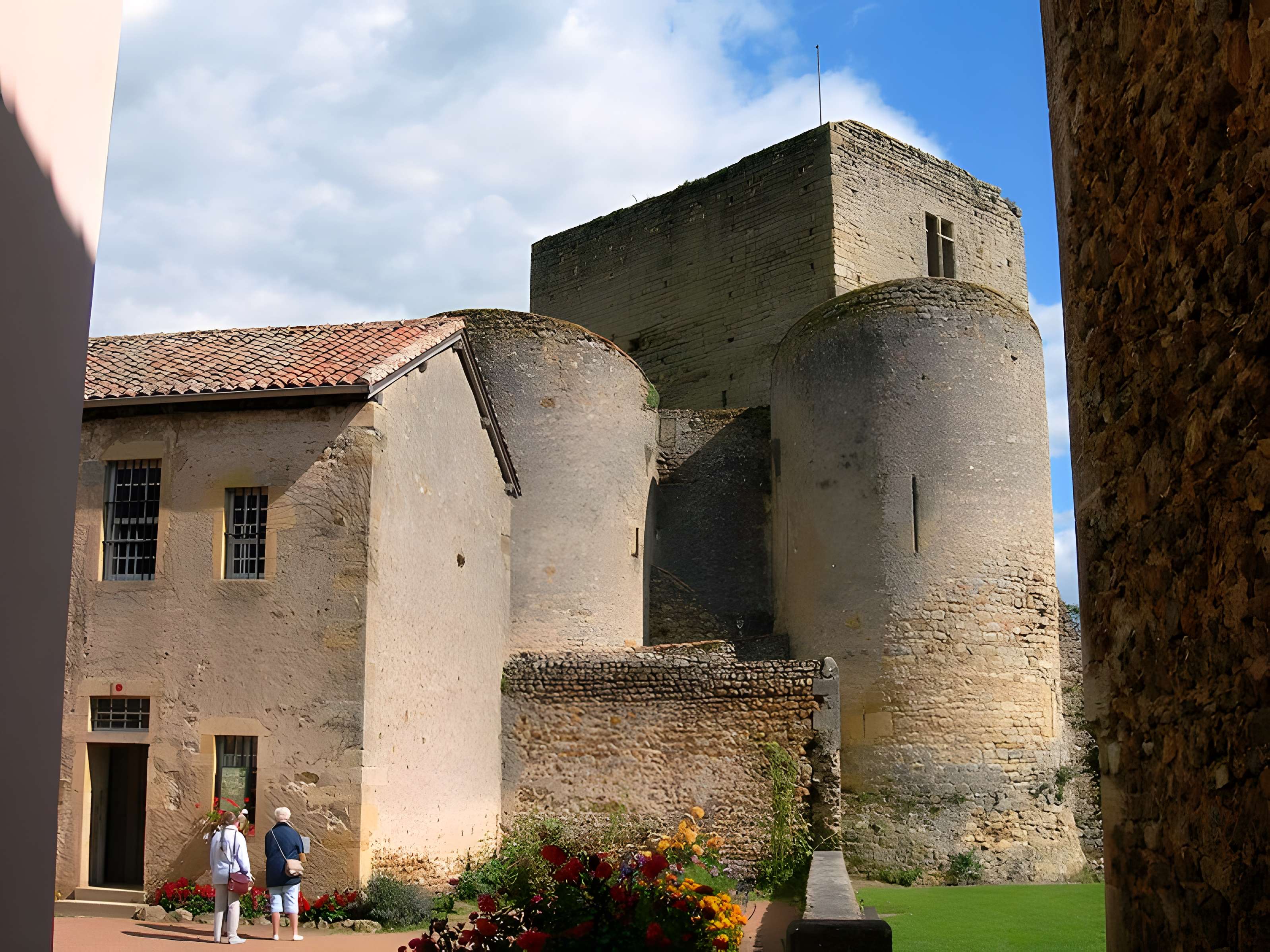 Château Saint Hugues de Semur-en-Brionnais