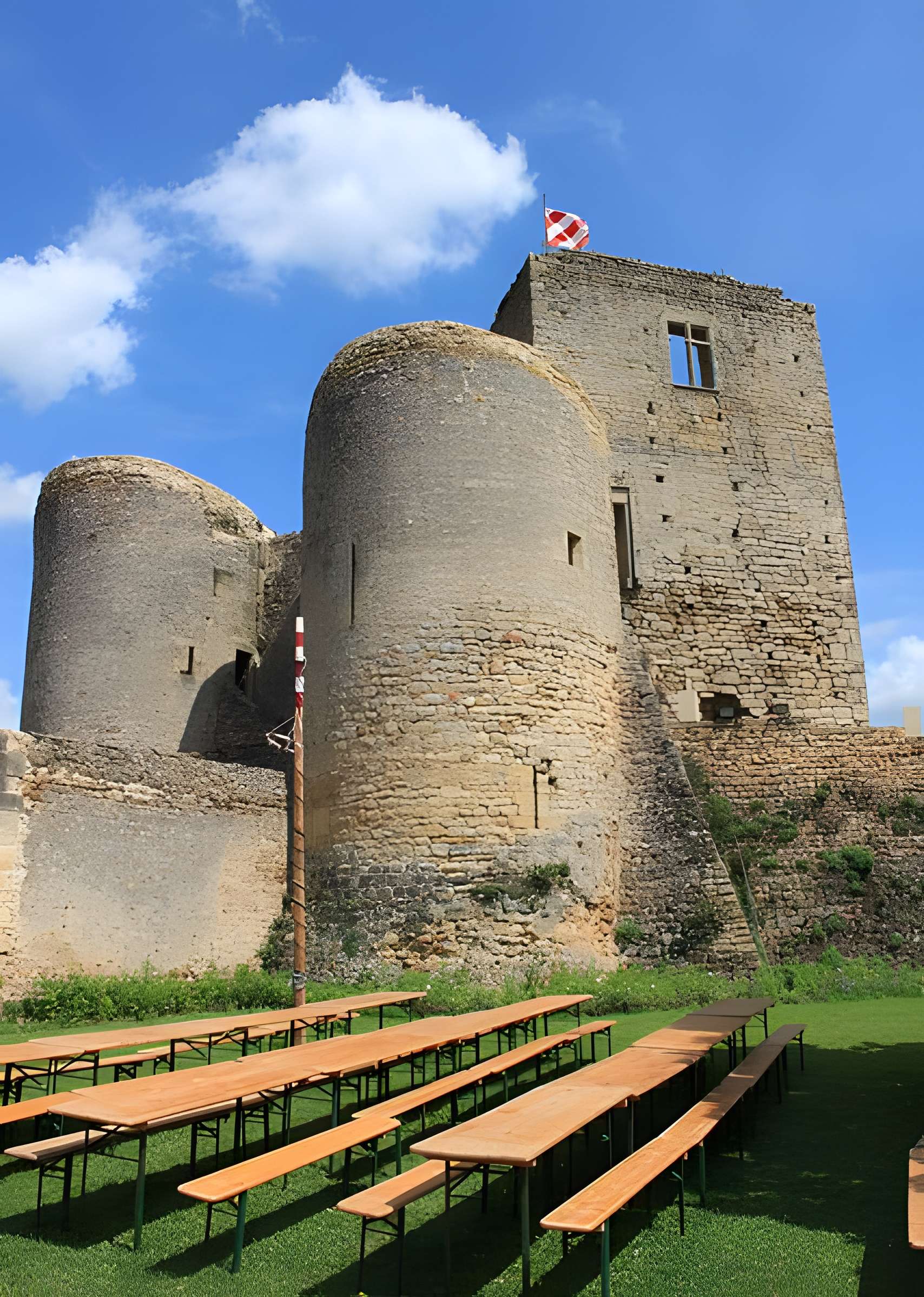 Château Saint Hugues de Semur-en-Brionnais