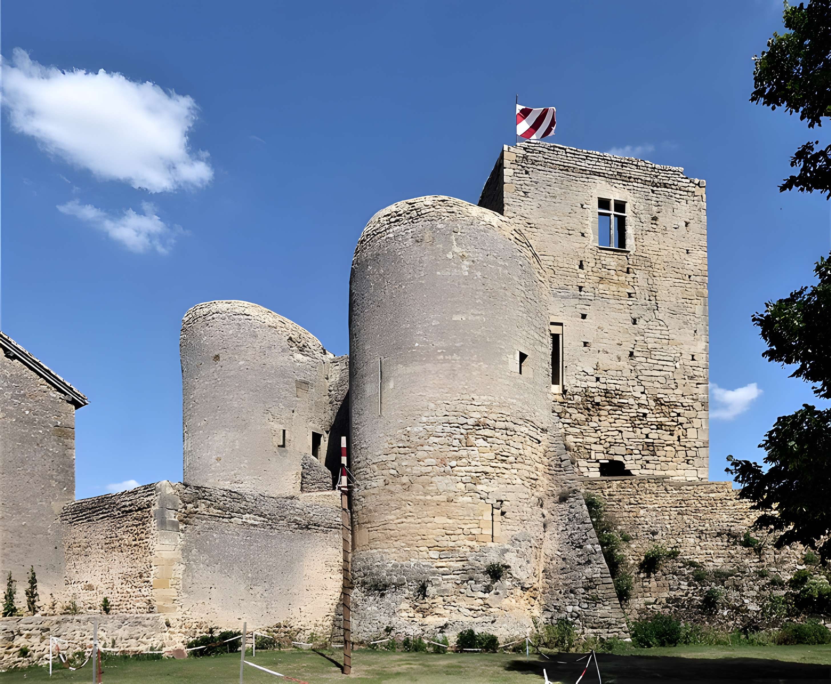Château Saint Hugues de Semur-en-Brionnais