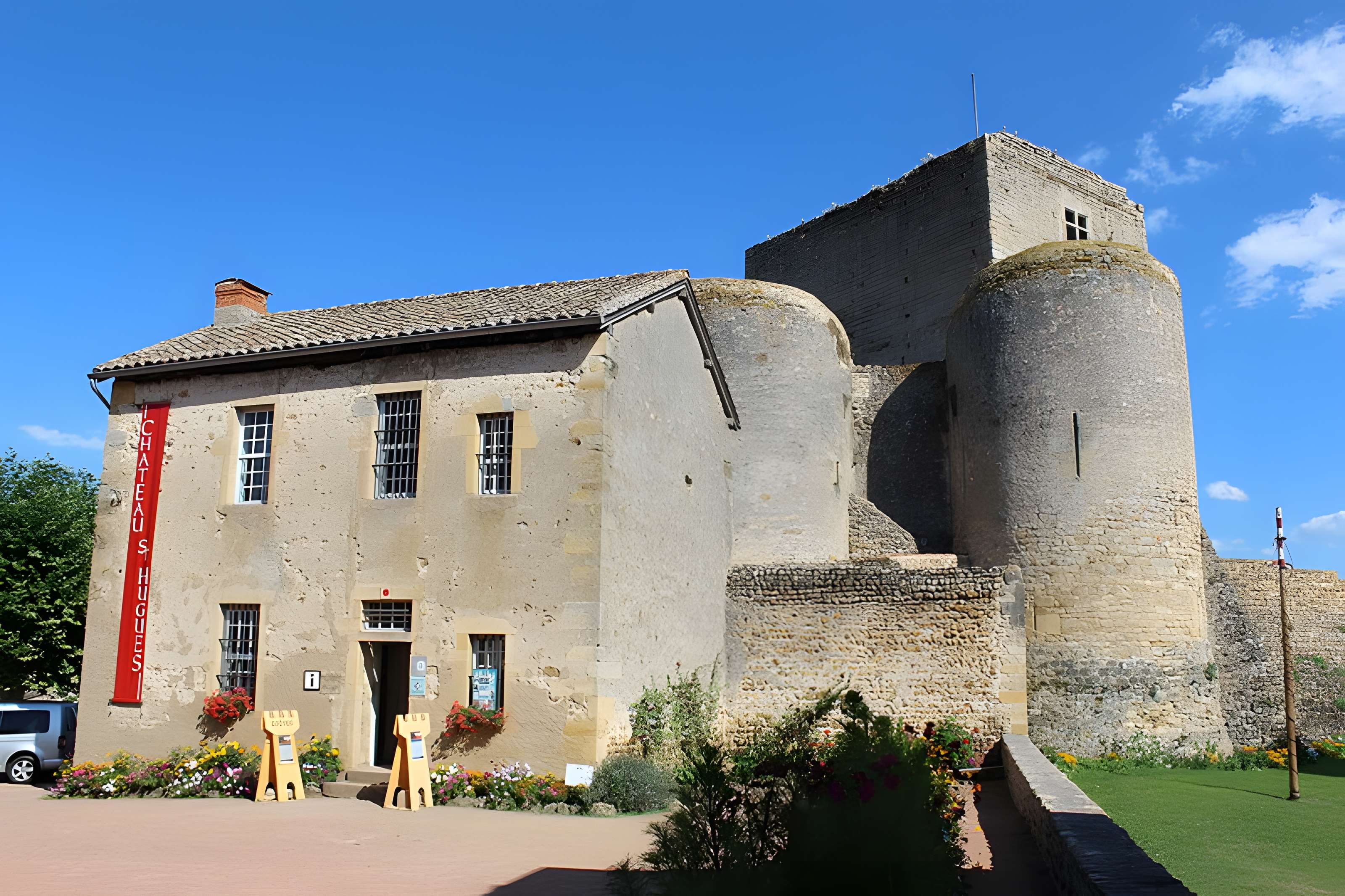 Château Saint Hugues de Semur-en-Brionnais