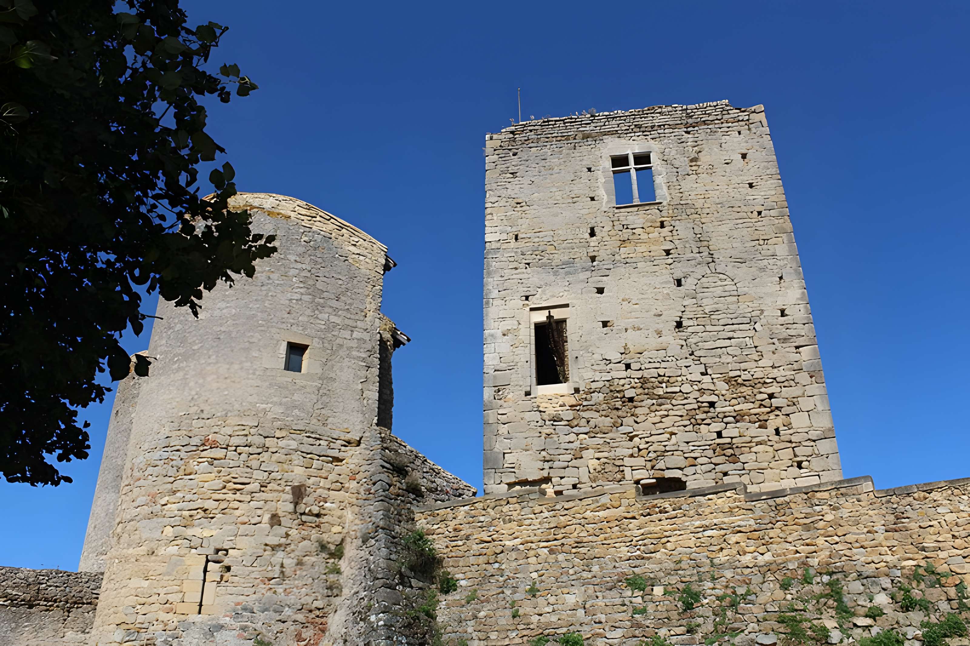 Château Saint Hugues de Semur-en-Brionnais