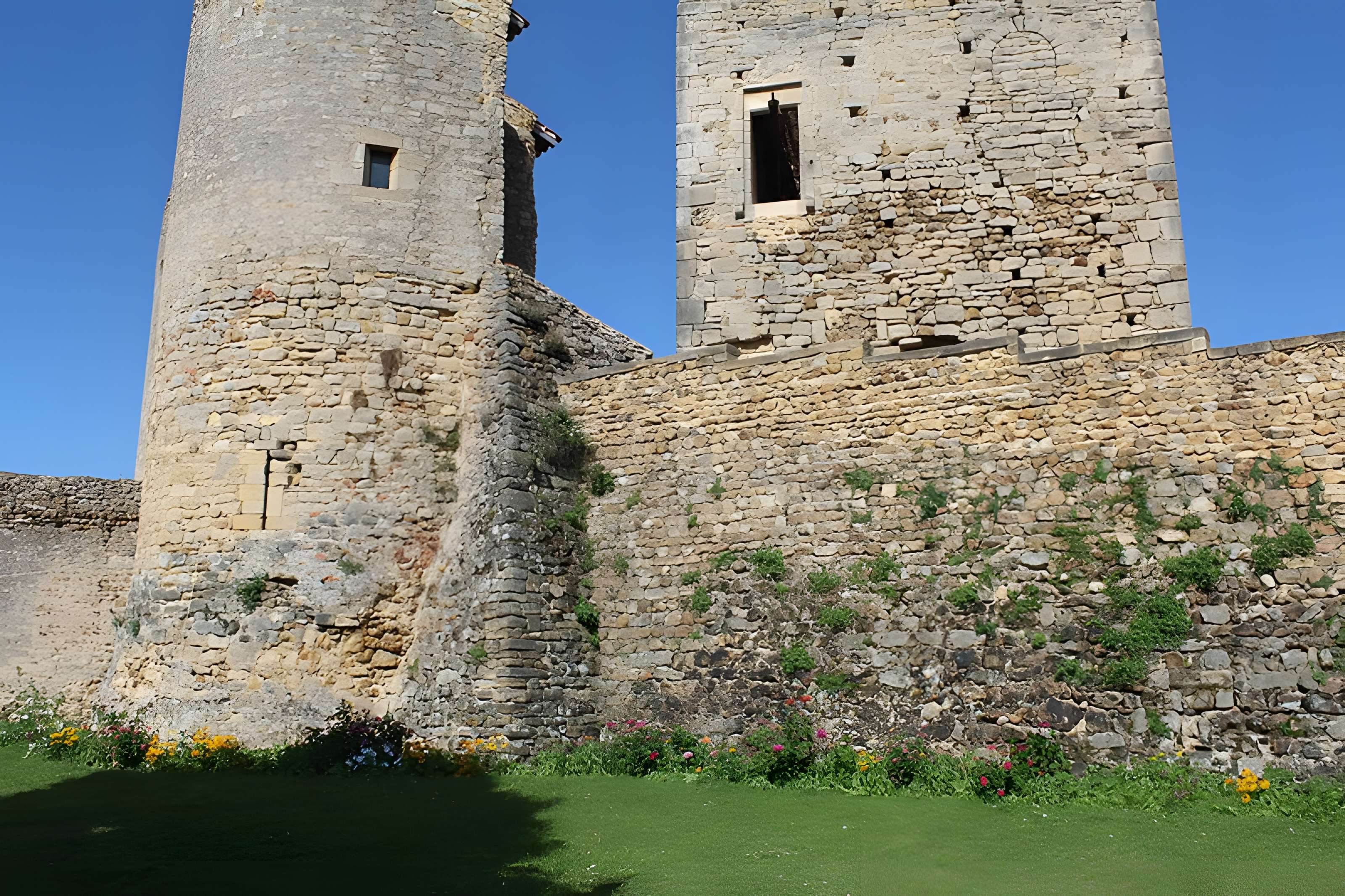 Château Saint Hugues de Semur-en-Brionnais