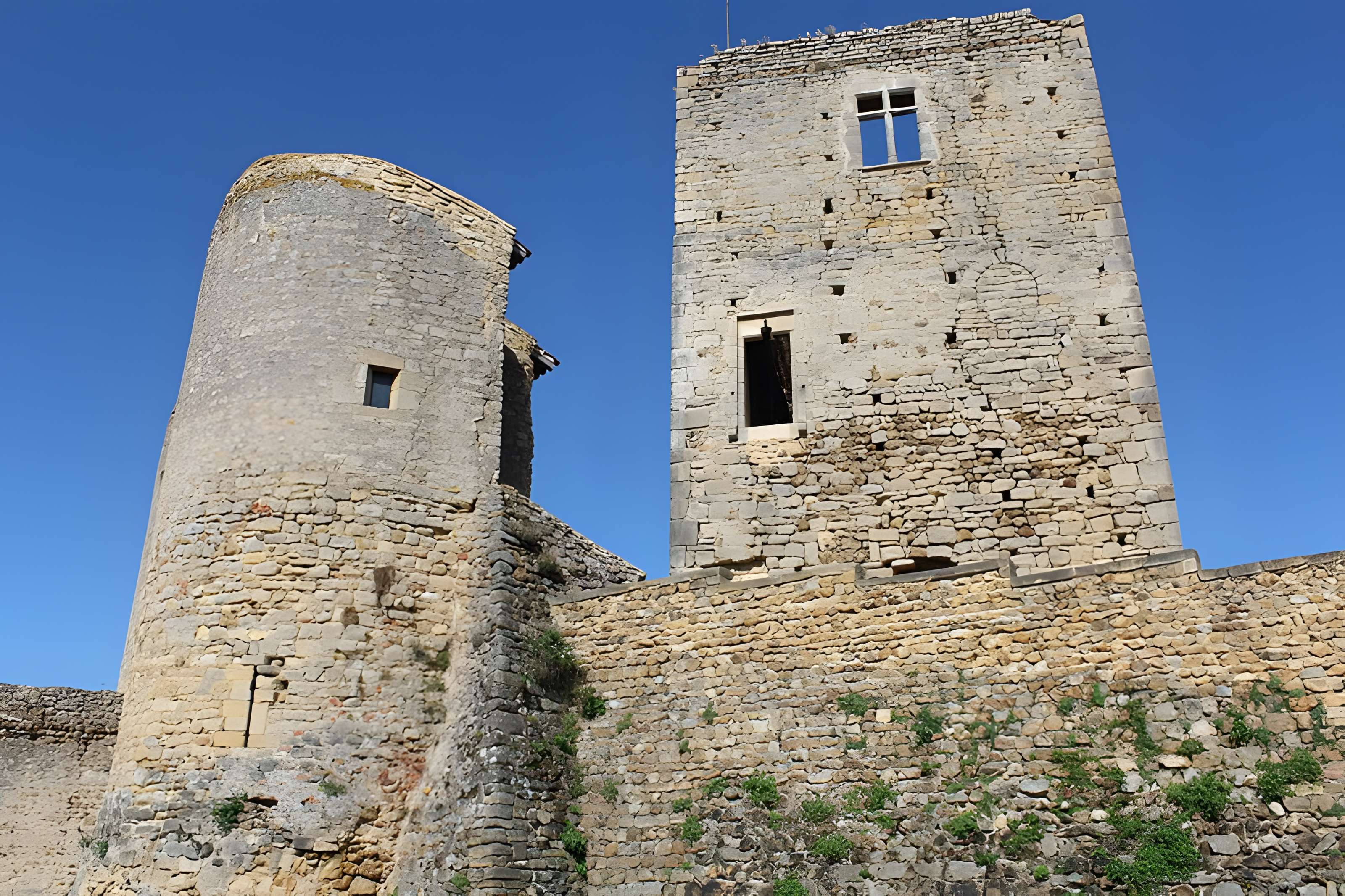 Château Saint Hugues de Semur-en-Brionnais