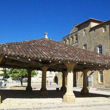 Halle de Cadouin
