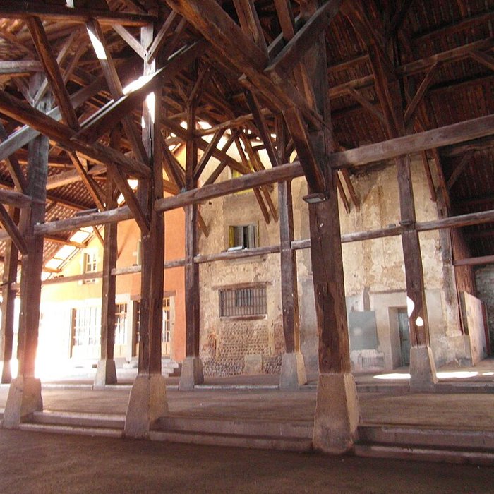 Photo de Halle de La Côte-Saint-André